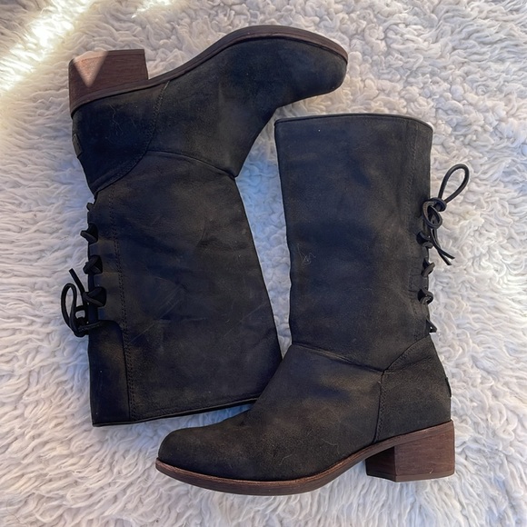 Ugg Cary suede nubuck boots black. New without box. Size 7 - Picture 5 of 11